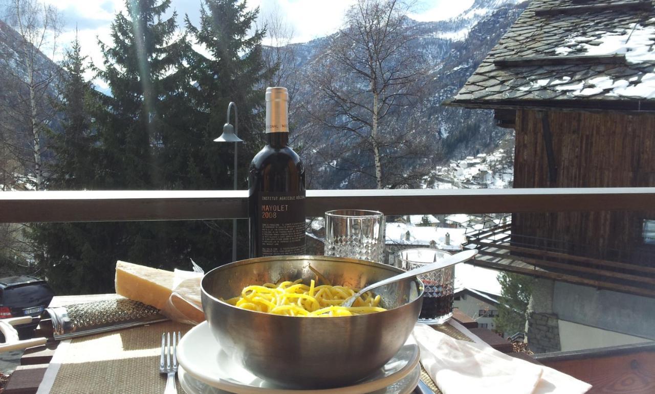 ヴァルトゥルナンシュCervinia-Valt Sport & Relax Houseアパートメント エクステリア 写真