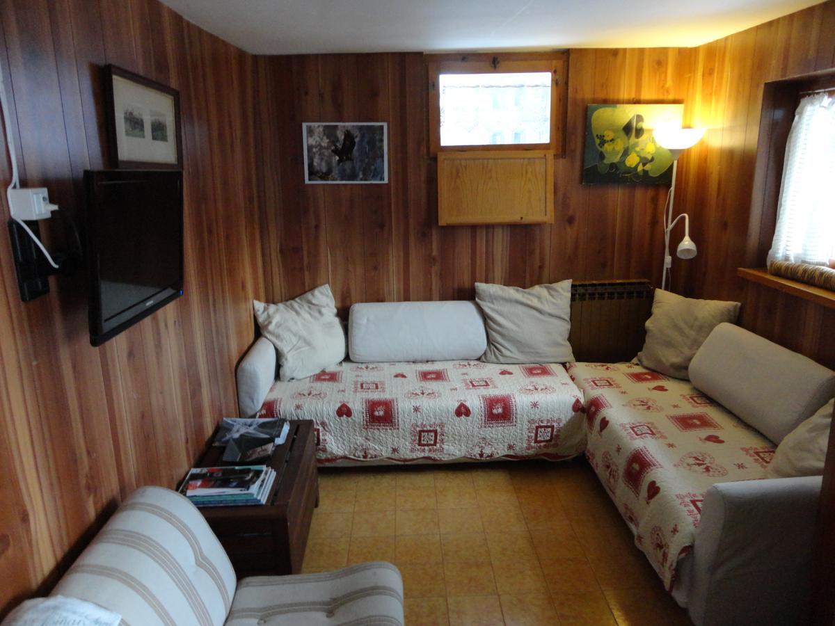 ヴァルトゥルナンシュCervinia-Valt Sport & Relax Houseアパートメント エクステリア 写真